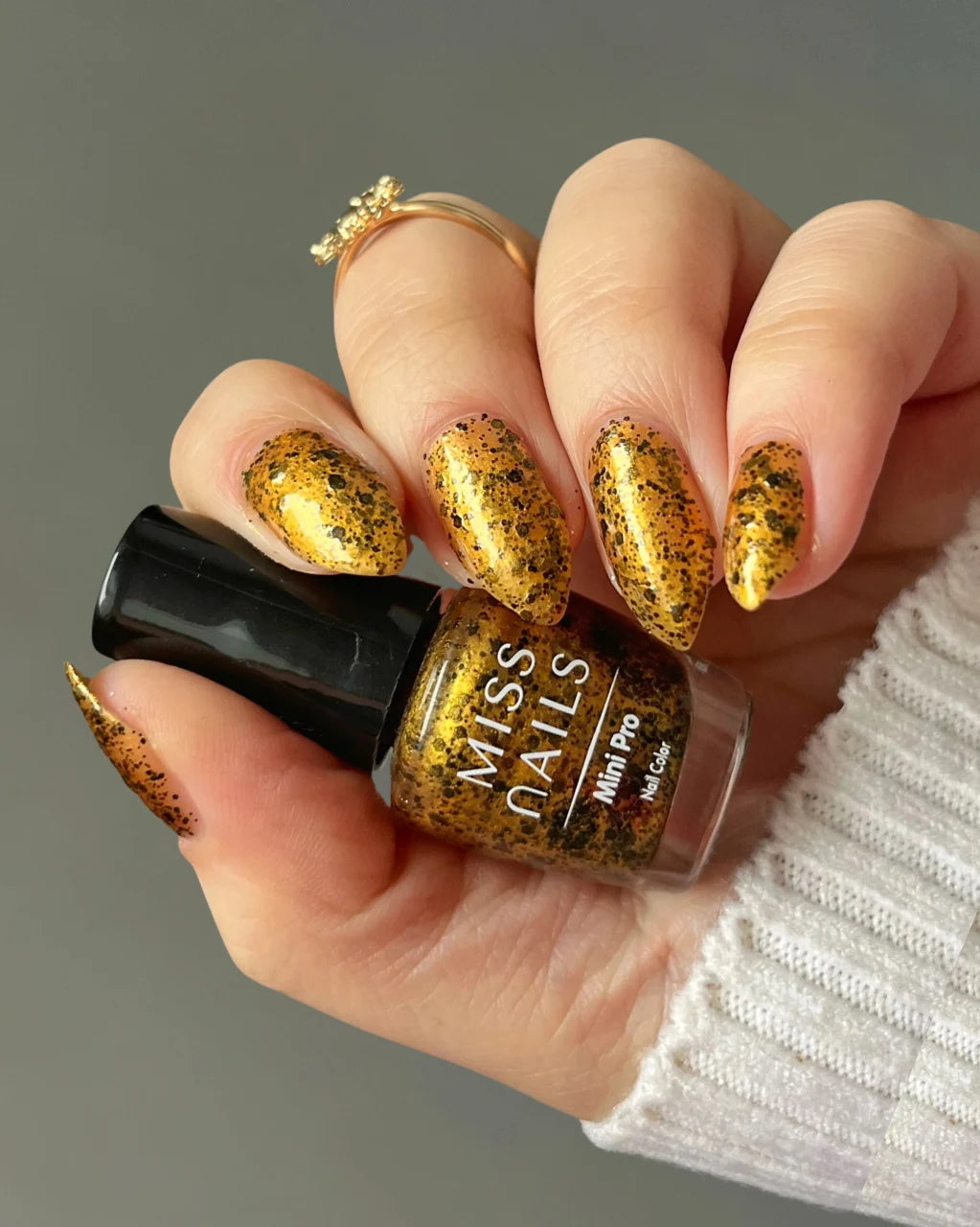Leopard Nails