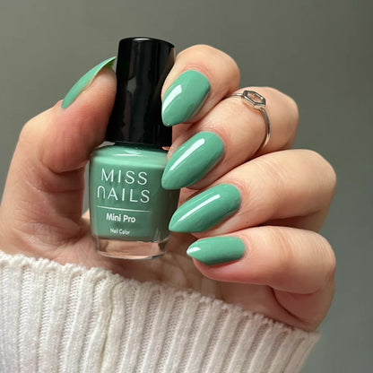 Grass-ious Earth Minis