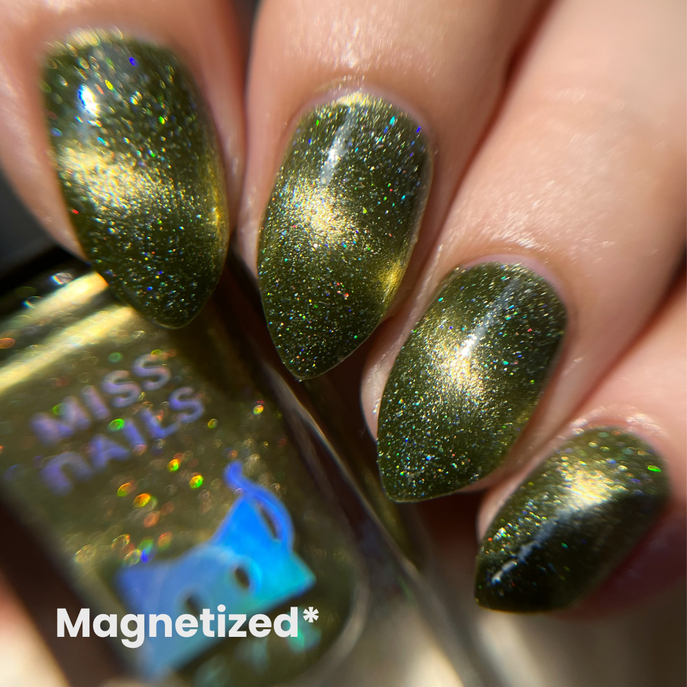 Non-UV Cat Eye Magnetic Nail Polish - (Green Grassland)