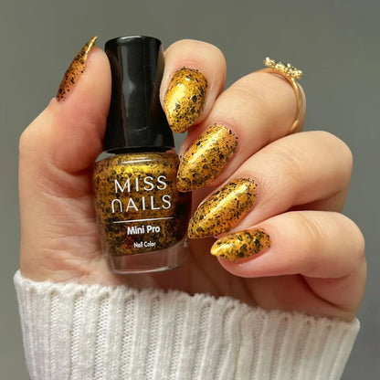 Leopard Nails